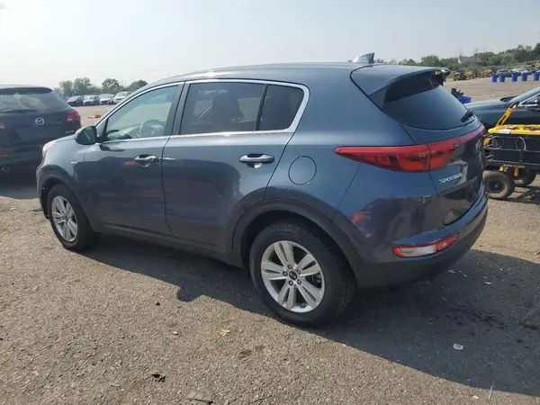 KNDPMCAC3H7110704 2017 KIA SPORTAGE - Image 2