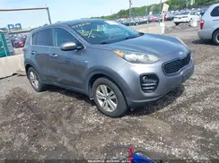 KNDPMCAC3H7114011 2017 KIA SPORTAGE