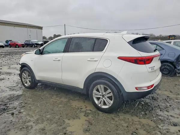 KNDPMCAC3H7153651 2017 KIA SPORTAGE - Image 2