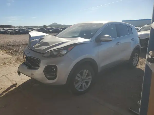KNDPMCAC3H7154900 2017 KIA SPORTAGE - Image 1