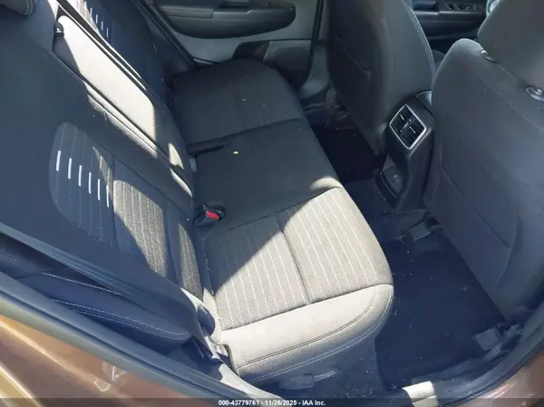 KNDPMCAC3H7163497 2017 KIA SPORTAGE - Image 8