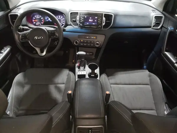 KNDPMCAC3H7166187 2017 KIA SPORTAGE - Image 8