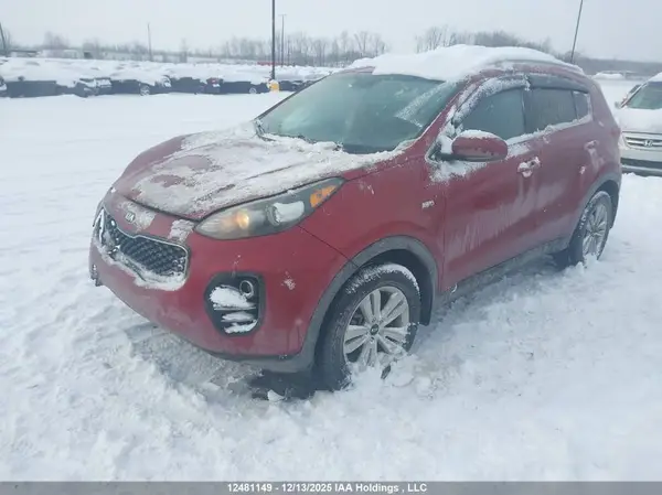 KNDPMCAC3H7167484 2017 KIA SPORTAGE - Image 2