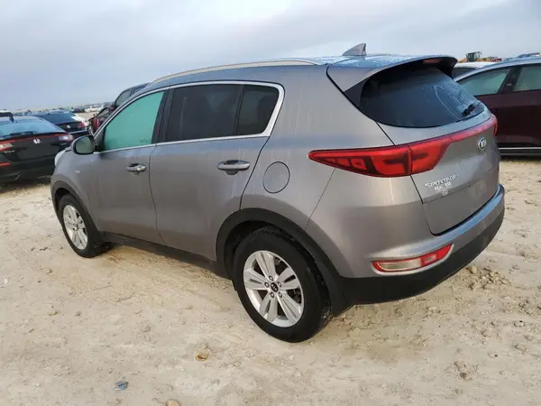 KNDPMCAC3H7171356 2017 KIA SPORTAGE - Image 2