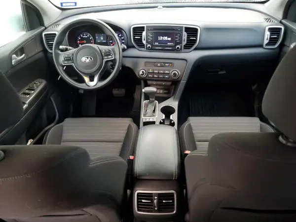 KNDPMCAC3H7171356 2017 KIA SPORTAGE - Image 8