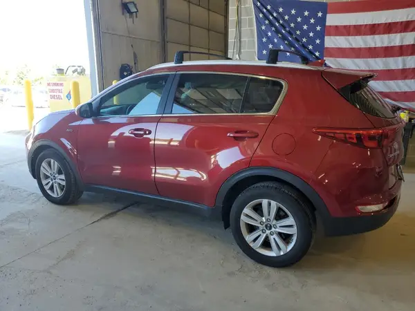 KNDPMCAC3H7179926 2017 KIA SPORTAGE - Image 2
