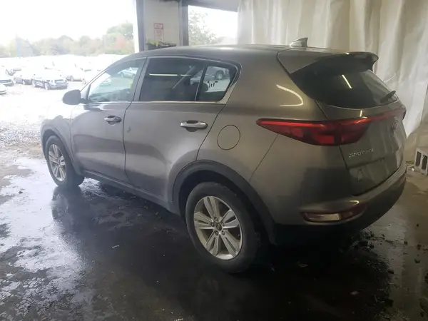 KNDPMCAC3H7186892 2017 KIA SPORTAGE - Image 2