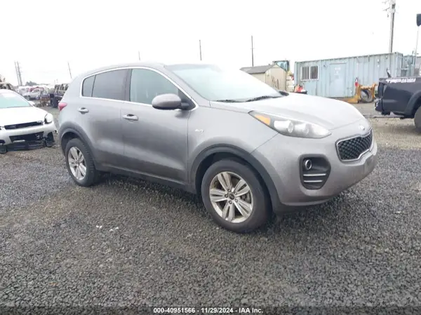 KNDPMCAC3H7198461 2017 KIA SPORTAGE - Image 1