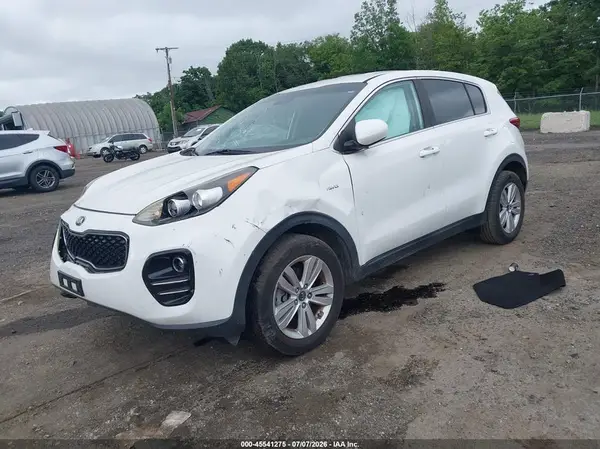 KNDPMCAC3H7199996 2017 KIA SPORTAGE - Image 2