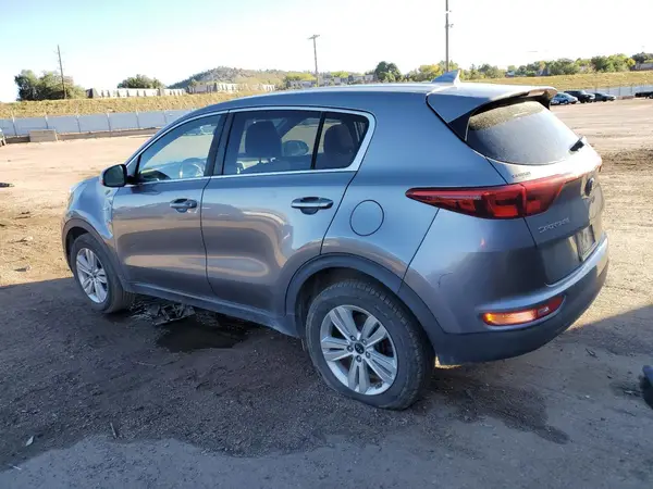 KNDPMCAC3H7205070 2017 KIA SPORTAGE - Image 2
