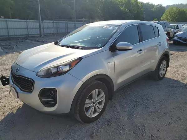 KNDPMCAC3H7217798 2017 KIA SPORTAGE - Image 1