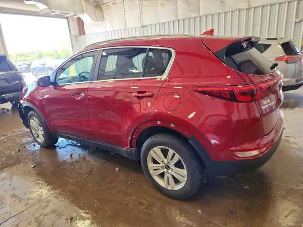 KNDPMCAC3H7235105 2017 KIA SPORTAGE - Image 2