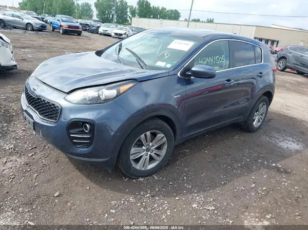 KNDPMCAC3H7280643 2017 KIA SPORTAGE - Image 2