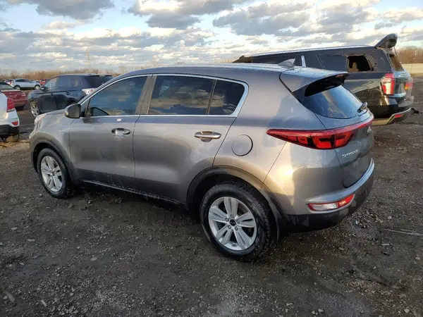 KNDPMCAC3H7287737 2017 KIA SPORTAGE - Image 2