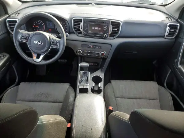 KNDPMCAC3H7290699 2017 KIA SPORTAGE - Image 8
