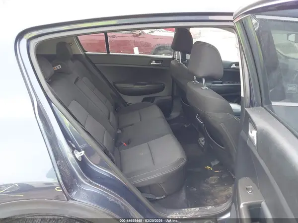 KNDPMCAC3H7295014 2017 KIA SPORTAGE - Image 8