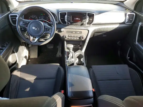 KNDPMCAC3J7317907 2018 KIA SPORTAGE - Image 8
