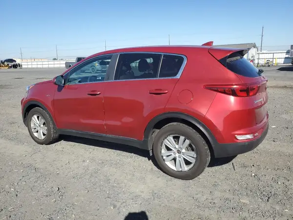 KNDPMCAC3J7323531 2018 KIA SPORTAGE - Image 2