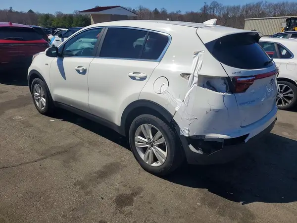 KNDPMCAC3J7346131 2018 KIA SPORTAGE - Image 2