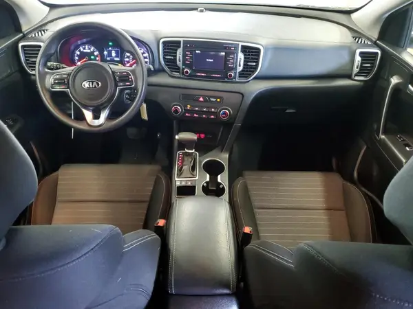 KNDPMCAC3J7347618 2018 KIA SPORTAGE - Image 8