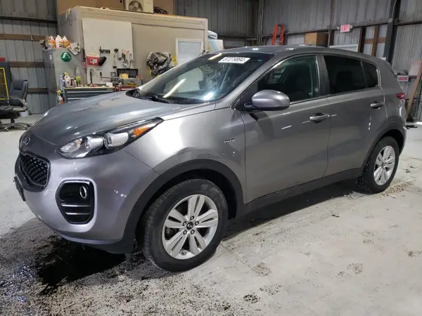 KNDPMCAC3J7347814 2018 KIA SPORTAGE - Image 1