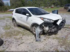 KNDPMCAC3J7348848 2018 KIA SPORTAGE
