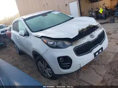 KNDPMCAC3J7394485 2018 KIA SPORTAGE