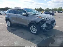 KNDPMCAC3J7407882 2018 KIA SPORTAGE