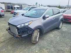 KNDPMCAC3J7417036 2018 KIA SPORTAGE