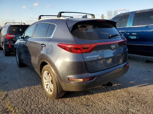 KNDPMCAC3J7419059 2018 KIA SPORTAGE - Image 2