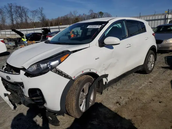 KNDPMCAC3J7436301 2018 KIA SPORTAGE - Image 1
