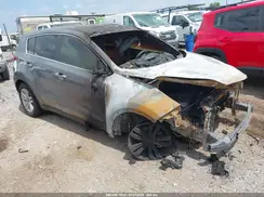 KNDPMCAC3J7459058 2018 KIA SPORTAGE