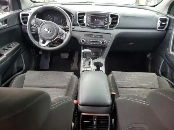 KNDPMCAC3J7487071 2018 KIA SPORTAGE - Image 8