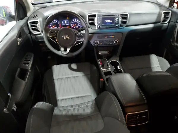 KNDPMCAC3K7502122 2019 KIA SPORTAGE - Image 8
