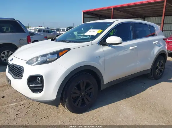 KNDPMCAC3K7507837 2019 KIA SPORTAGE - Image 2