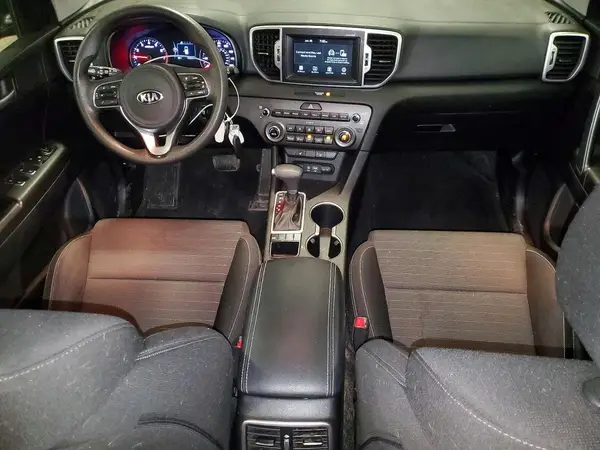 KNDPMCAC3K7530809 2019 KIA SPORTAGE - Image 8