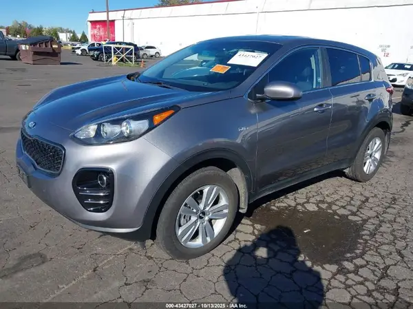 KNDPMCAC3K7536013 2019 KIA SPORTAGE - Image 2