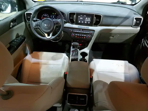 KNDPMCAC3K7558044 2019 KIA SPORTAGE - Image 8