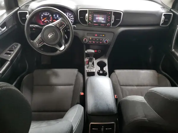 KNDPMCAC3K7584045 2019 KIA SPORTAGE - Image 8