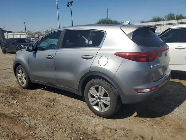 KNDPMCAC3K7592047 2019 KIA SPORTAGE - Image 2