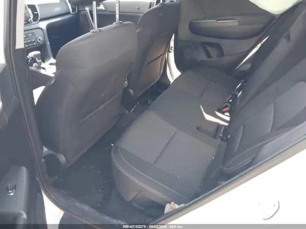 KNDPMCAC3K7593702 2019 KIA SPORTAGE - Image 8