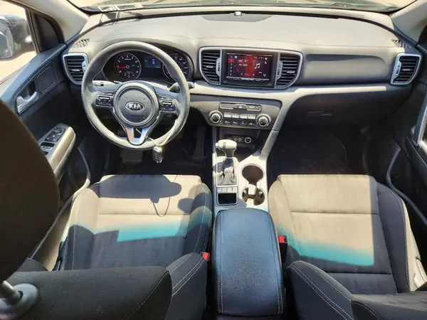 KNDPMCAC3K7601314 2019 KIA SPORTAGE - Image 8