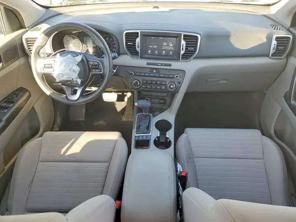 KNDPMCAC3K7602978 2019 KIA SPORTAGE - Image 8