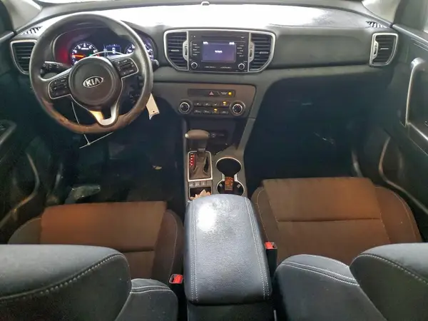 KNDPMCAC3K7621708 2019 KIA SPORTAGE - Image 8