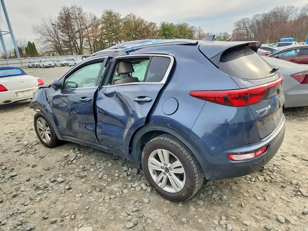 KNDPMCAC3K7626407 2019 KIA SPORTAGE - Image 2