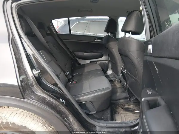 KNDPMCAC3L7632421 2020 KIA SPORTAGE - Image 8