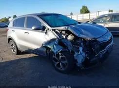 KNDPMCAC3L7637621 2020 KIA SPORTAGE