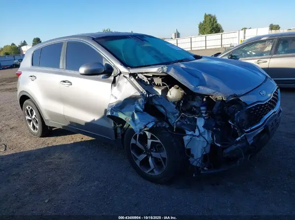 KNDPMCAC3L7637621 2020 KIA SPORTAGE - Image 1