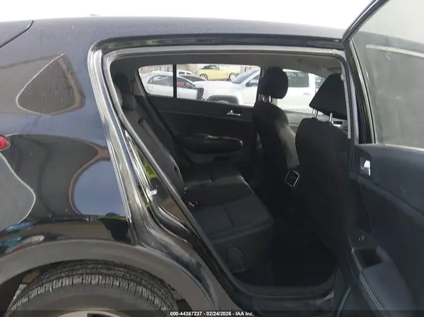 KNDPMCAC3L7718828 2020 KIA SPORTAGE - Image 8