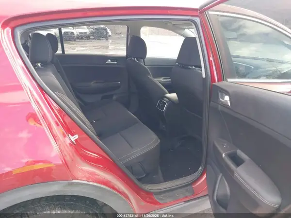 KNDPMCAC3L7730204 2020 KIA SPORTAGE - Image 8